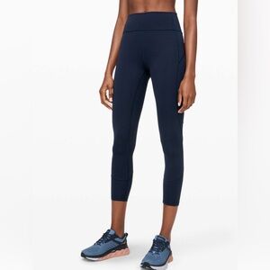Lululemon In Movement Tight 25" *Everlux
True Navy